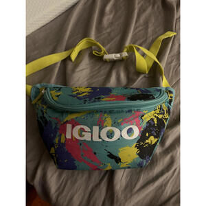 Igloo Color Splash Waist Bag - Carry Your Cool in Style!